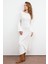 Ekru Dokulu Triko Elbise 4