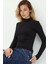 Kadın Slim Fit Turtleneck Uzun Kollu Yumuşak Viskon Üst Black 1