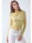 Kadın Dik Yaka Büzgü Detaylı Sandy Bluz Yellow 11
