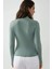 Kadın Dik Yaka Büzgü Detaylı Sandy Bluz Green 17