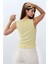Kadın V Yaka Ters Dikiş Detaylı Kolsuz Slim Fit Örme Üst Yellow 15