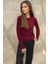 Kadın Düğme Detaylı Yuvarlak Yaka Örme Kazak Red 13