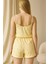 Sarı Üstüne Desenli Askılı Şortlu Pijama Takımı 2
