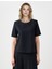 Siyah Rahat Kesim Yuvarlak Yaka Kısa Kollu Dokuma Bluz 1