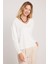 Kadın Slim Fit Dar Kesim Viskonlu Kumaş V Yaka Ekru Bluz 2