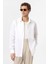 Beyaz Relax Fit Modal Kumaş Erkek Gömlek 2