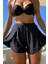 Kadın Siyah Yırtmaçlı Etek Görünümlü Şık Deniz Şortu 3