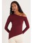 Kadın Standart Fit Asimetrik Yaka Viskon Bordo Bluz 2