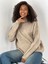 Kadın Dökümlü Yarım Balıkçı Yaka Bej Triko Kazak 5