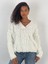 Kadın V Yaka Püsküllü Ekru Triko Kazak 1