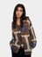 Yarı Şeffaf Desenli Bluz 2