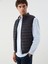 Yeni Sezon Standart Kalıp Dik Yaka Erkek Şişme Yelek 1