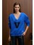 DIVINE Kadın V Yakalı Nakış Ve Patch Detaylı Mavi Sweatshirt 1