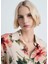 Çiçekli Dökümlü Gömlek 5