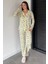 Kadın Ön Düğmeli Desenli Uzun Kol Pijama Takımı P-00018724 1