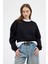 Siyah Kadın Crop Bisiklet Yaka Sweatshirt 9210M 3
