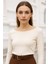 Kadın Bej Kayık Yaka Uzun Kollu Bluz 2