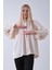 Taş Göğüs ve Manşeti Büzgü Detaylı Bluz 3972060.50 1