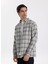 Regular Fit Düğmeli Yaka Ekose Gri Erkek Gömlek F5WM-GML 2365 1
