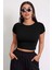 Kadın Siyah Yuvarlak Yaka Yarım Kol Crop Top Bluz 1