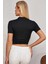 Kadın Siyah Yarım Fermuarlı ve Kısa Kollu Crop Top Bluz 2