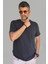 Erkek Siyah Slim Fit Bisiklet Yaka Pamuk Elastan Basic Tişört 4