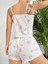 Pamuklu Beyaz Üstüne Çiçek Desen Fırfır Askılı Şortlu Pijama Takımı 3