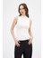 Ekru Kadın Kolsuz Yüksek Yaka Body 8155A 2