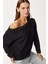 Asimetrik Halkalı Yumoş Bluz LUB0311 Siyah 2