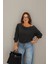 Antrasit Yaka Zımba Detay Bluz 5