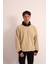 Erkek Bej Fermuarlı Yaka ve Kol Ucu Siyah Garni Detaylı Sweatshirt 1
