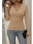 Kadın Uzun Kollu Kruvaze Yaka Yanlardan Büzgülü Viskon Bluz 1