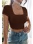 Kadın Kahverengi Yarım Kol Düz Yaka Crop Top Bluz 4