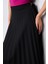 403-1 Siyah Kadın Piliseli Etek 3