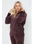 Kapüşonlu Bordo Nakış Detaylı Fermuarlı Uzun Kollu Pamuklu Kadife Kadın Alt-Üst Eşofman Takımın 3