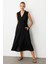 Beli Lastikli Kruvaze Yaka Elbise-Siyah 1