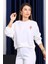 Ekru Bisiklet Yaka Nakışlı Üç İplik Kısa Oversize Sweat 1