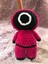 El Yapımı Squid Game Peluş Amigurumi Oyuncak – Kadife Ip ile Örülmüş Sevimli Koleksiyon Oyuncağı 3