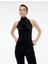 Slim Fit Kolsuz Inci Detaylı Dik Halter Yaka Kadife Bluz 3