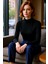 Kadın Fitted Dik Yaka Uzun Kollu Asimetrik Crop Bluz Cool & Comfort Koleksiyonuyla Kış 2