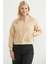 Dik Yaka Kanguru Cepli Crop Sweatshirt - Bej 2