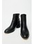 Siyah Kadın Topuklu Fermuarlı Arka Zımba Detaylı Kışlık Bot 3
