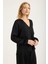 V Yaka Kolucu Lastikli Bluz 3