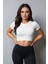 Beyaz Bisiklet Yaka Slim Fit Crop Top 1