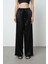Kadın Siyah Renk Saten Bol Paça Beli Lastikli Pantolon 1