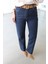 Paçası Lazer Kesimli Straight Fit Jean 2