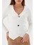 Tasarım Düğmeli V Yaka Body Beyaz 3