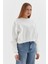 Omuzları Taşlı Sweatshirt Ekru 4