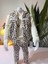 Kız Bebek Leoparlı Kadife Üçlü Takım ( Çıtçıtlısweatshirt+Kadifeyelek+Pantolon) 2