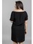 Düşük Omuzlu Büzgü Detaylı Elbise 3